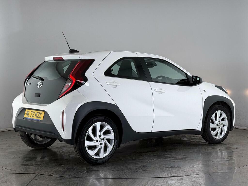 Toyota Aygo X 1.0 Vvt-i Pure Euro 6 Ss NL72KZC White #4