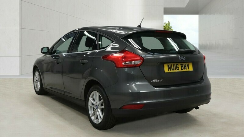 Ford Focus Zetec Grey #3