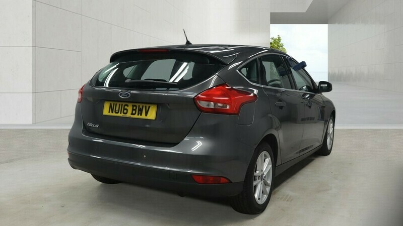 Ford Focus Zetec Grey #4