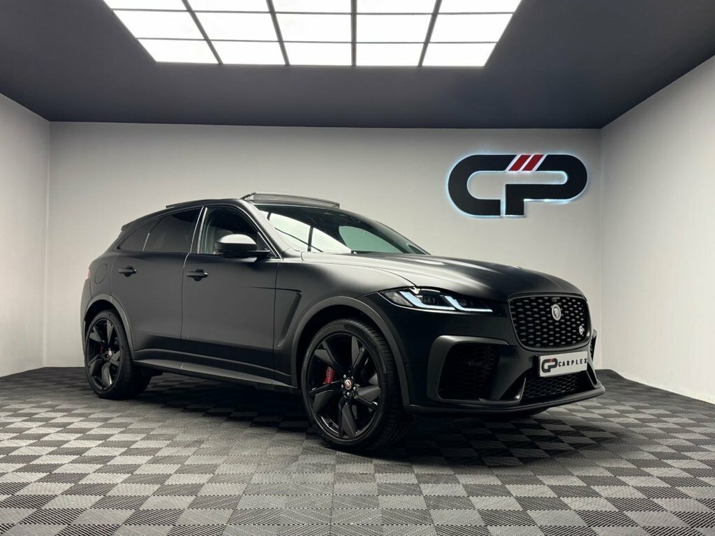 Jaguar F-Pace 5L Svr WN22EKW Black #4
