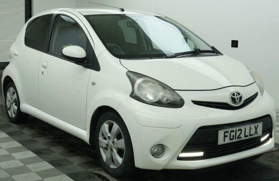 Toyota Aygo 1.0 Vvt-i Fire Euro 5 White