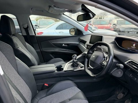 Peugeot 3008 1.2 3008 Allure DU69LJZ  #4