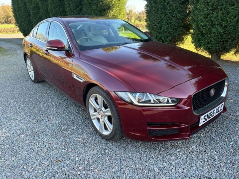Jaguar XE 2.0 Xe Portfolio