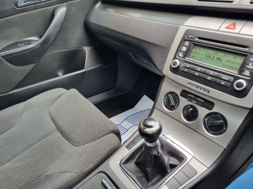 Volkswagen Passat Passat Highline Tdi 130 Blue #20