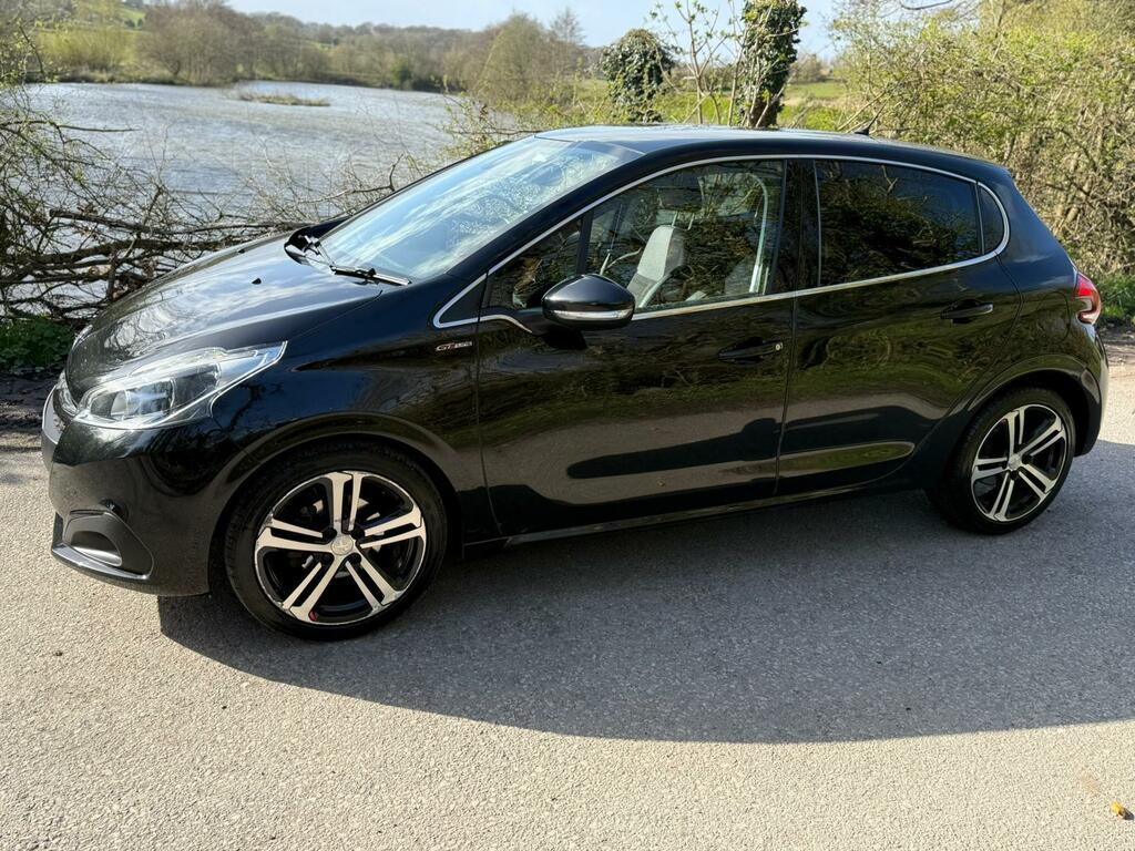 Peugeot 208 1.2 Puretech Gt Line Euro 6 Ss  Black #2