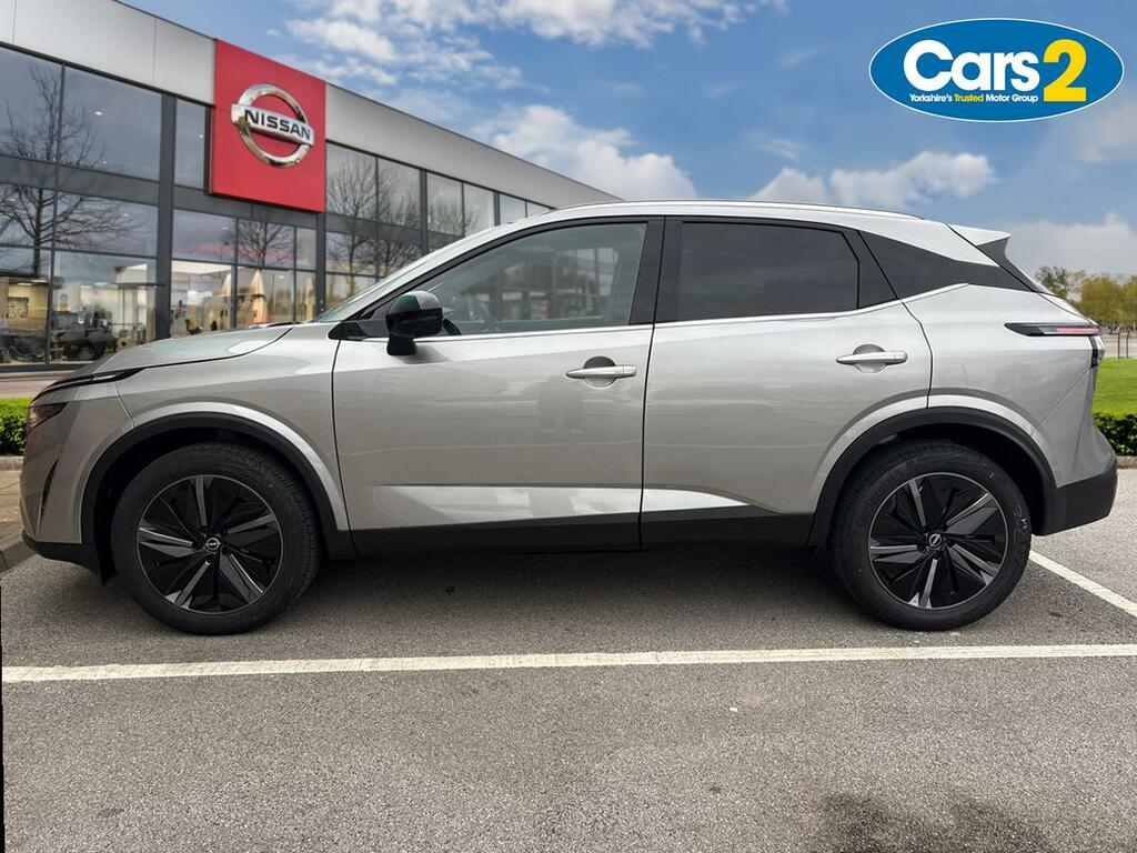 Nissan Qashqai 1.3 Dig-t Mh Tekna YA75ZKP Silver #6