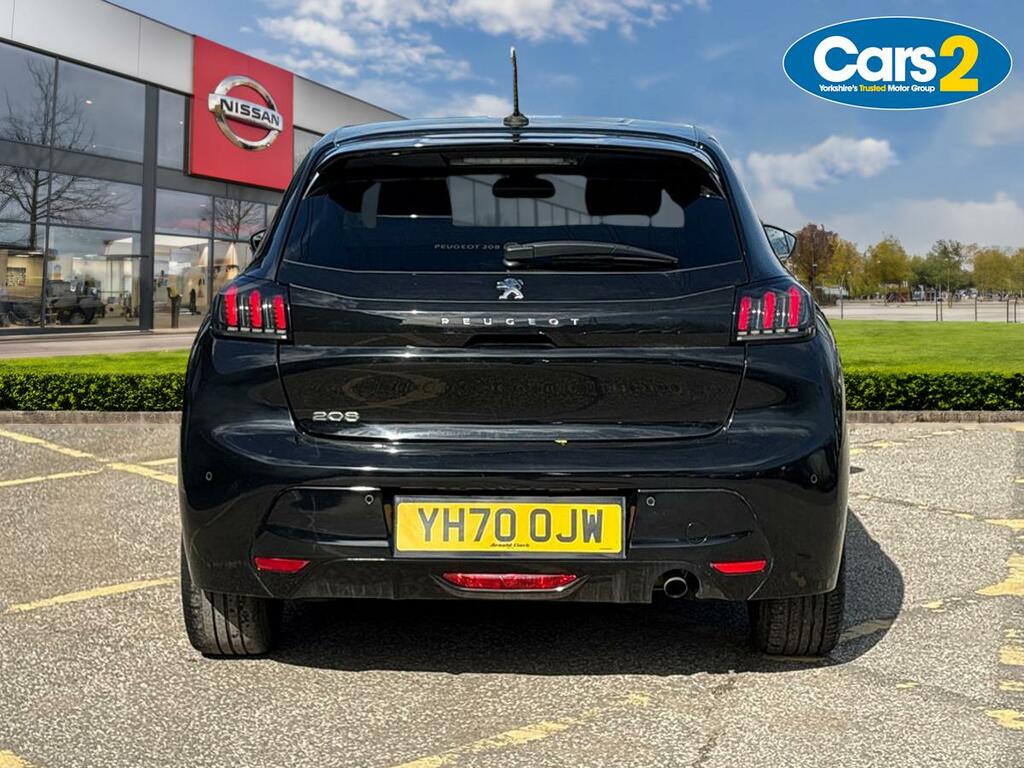 Peugeot 208 1.2 Puretech 100 Allure Premium YH70OJW Black #4