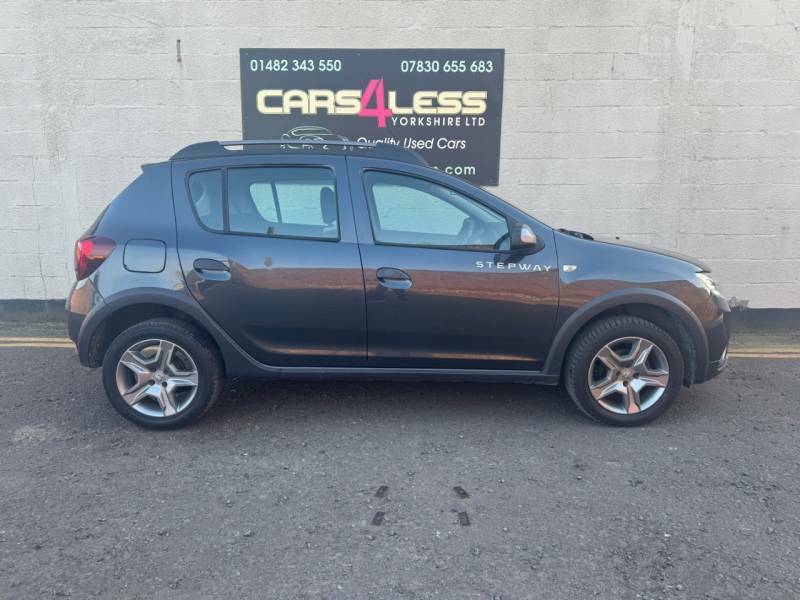 Dacia Sandero Stepway 0.9 Tce Comfort - 2019 19 BL19UFC Grey #4