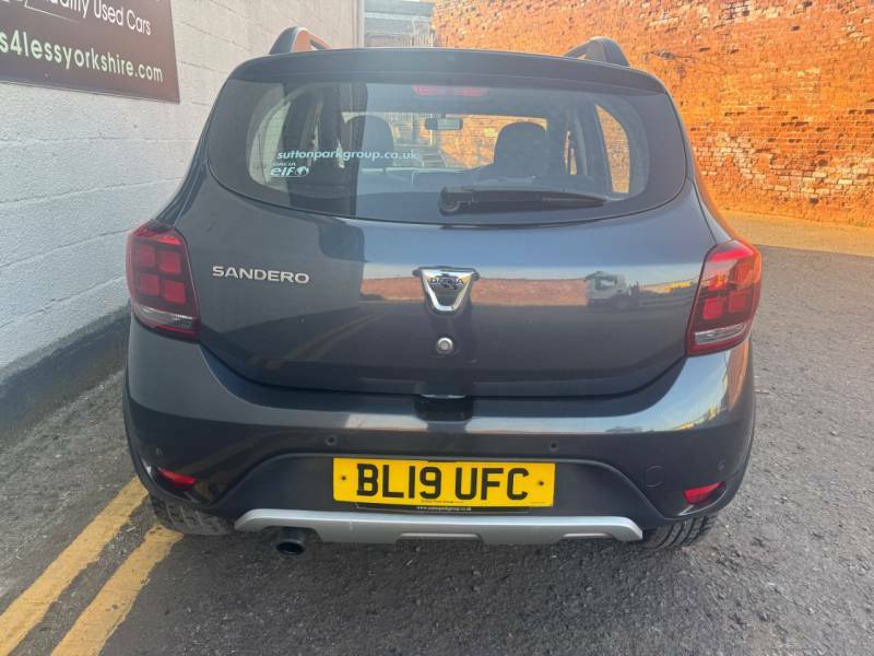 Dacia Sandero Stepway 0.9 Tce Comfort - 2019 19 BL19UFC Grey #2