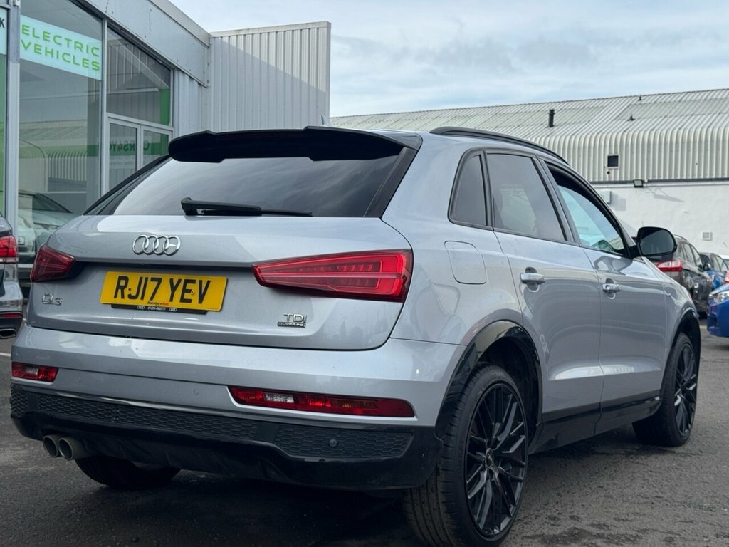 Audi Q3 2L Black Edition RJ17YEV Silver #4