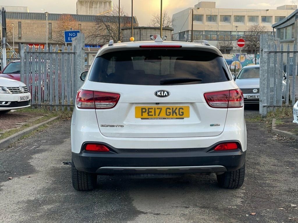 Kia Sorento 2.2L Kx-4 PE17GKG White #6