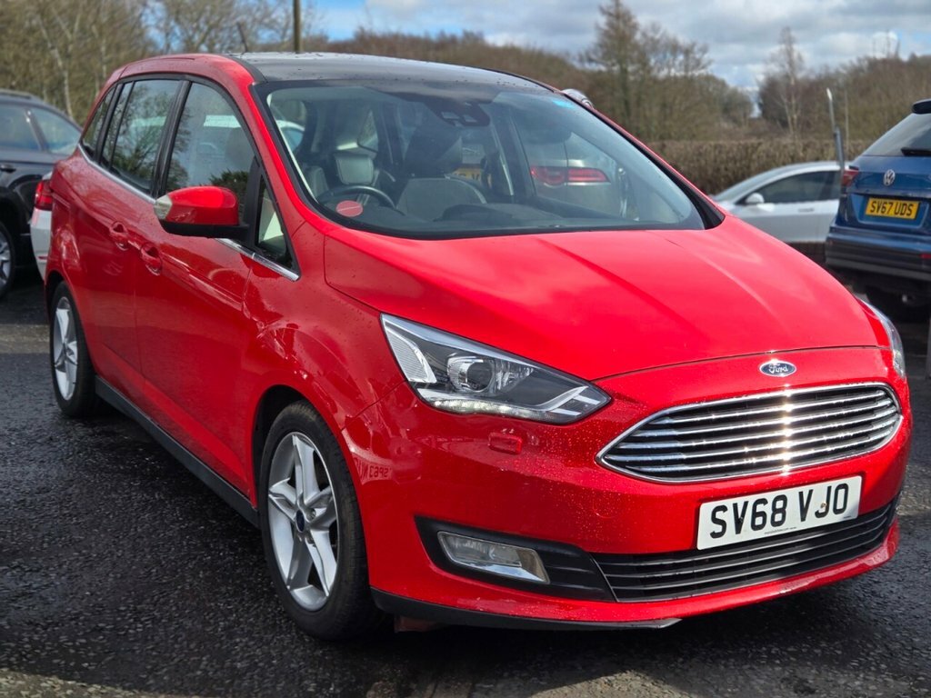 Ford Grand C-Max 1L Titanium X Red