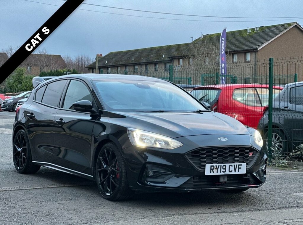 Ford Focus 1L St-line Black