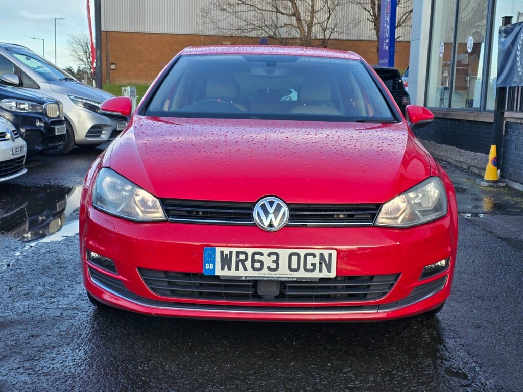 Volkswagen Golf 2L Gt WR63OGN Red #2