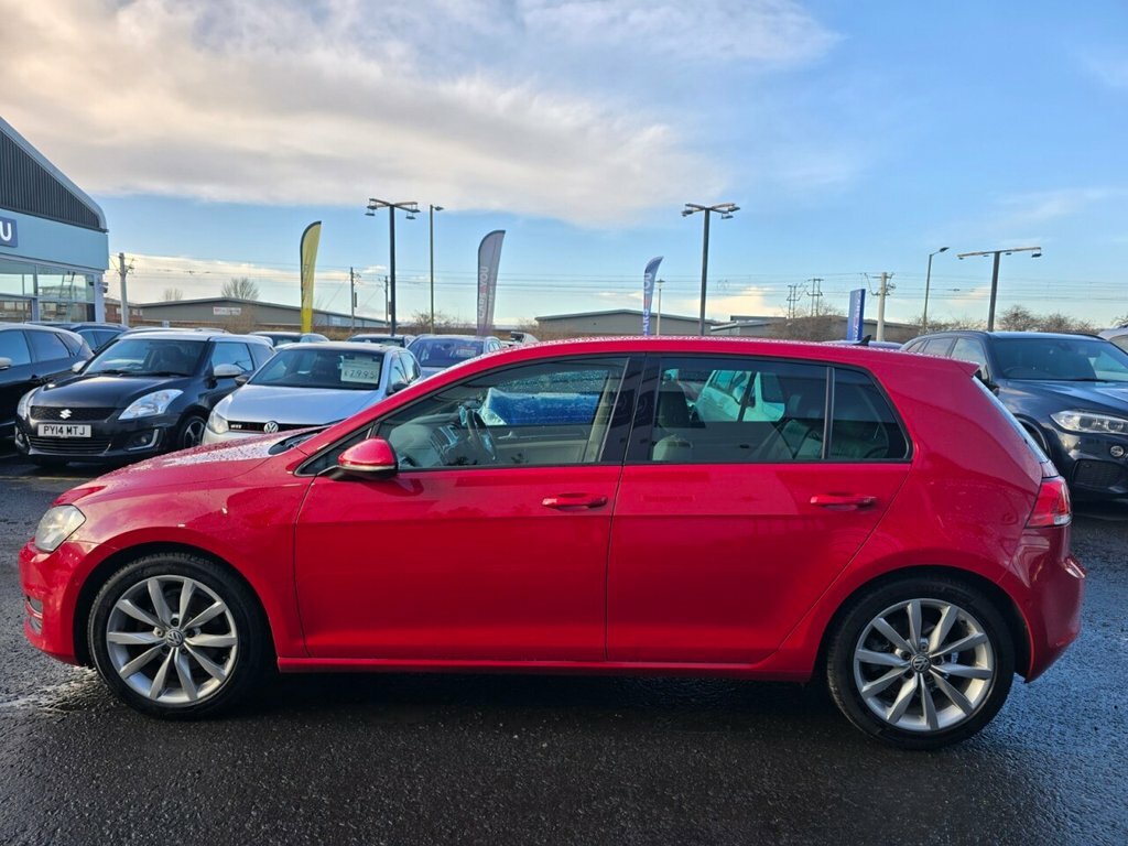 Volkswagen Golf 2L Gt WR63OGN Red #4