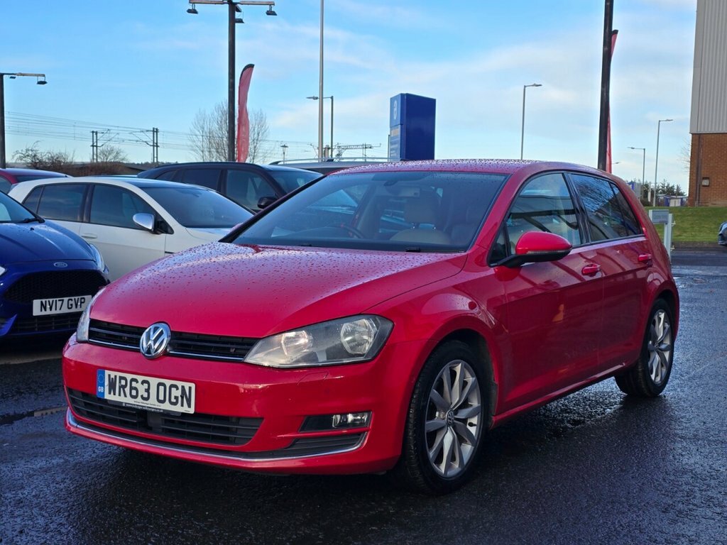 Volkswagen Golf 2L Gt WR63OGN Red #3