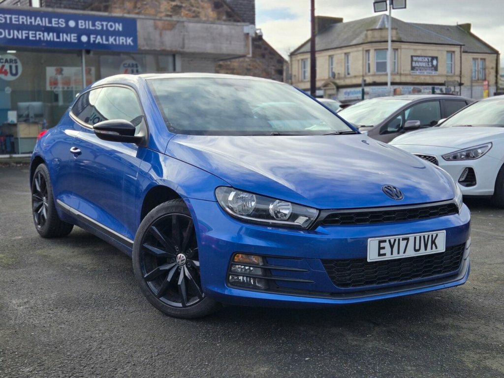 Volkswagen Scirocco 2L Gt Black Edition Blue