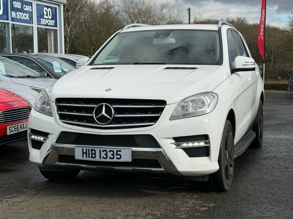 Mercedes-Benz M Class 2.1L Amg Sport White #3