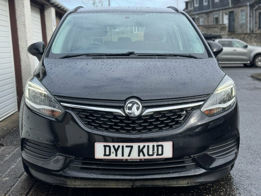 Vauxhall Zafira Tourer 1.6L Design Black #2