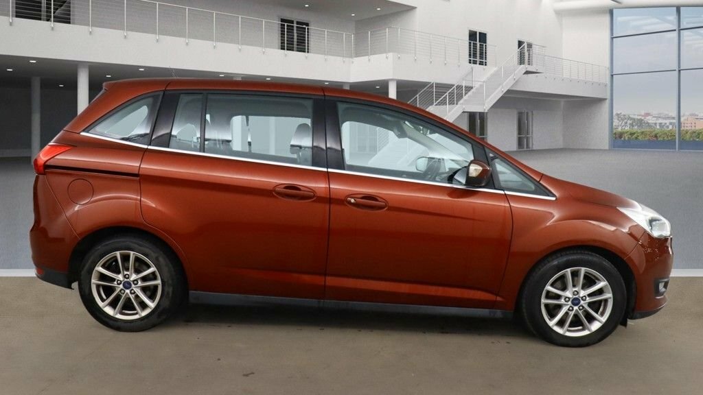 Ford Grand C-Max 1L Zetec Red #5