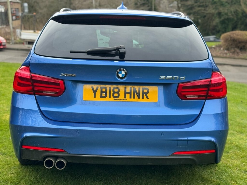 BMW 3 Series 2L M Sport YB18HNR Blue #5