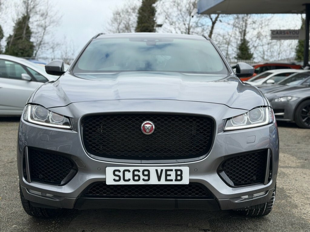 Jaguar F-Pace 2L Chequered Flag SC69VEB Grey #2