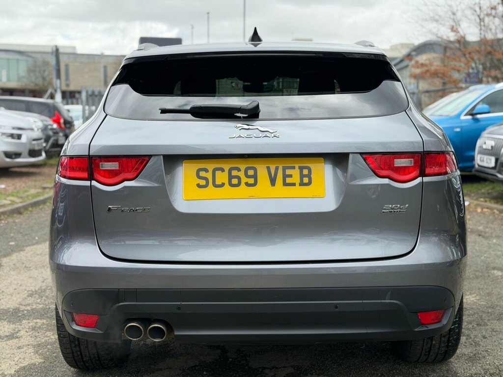 Jaguar F-Pace 2L Chequered Flag SC69VEB Grey #6
