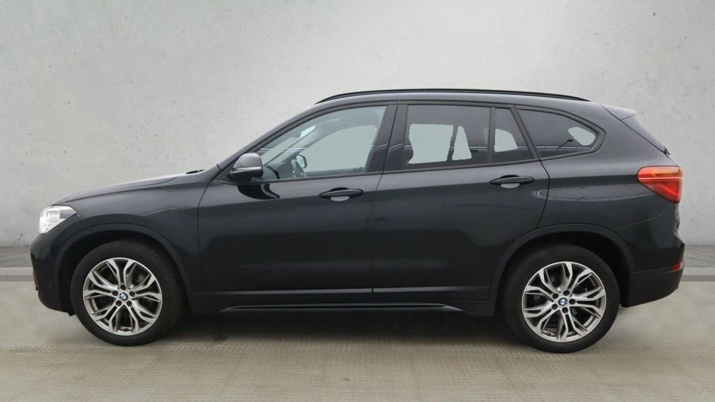 BMW X1 2L Sport LGZ5940 Black #6