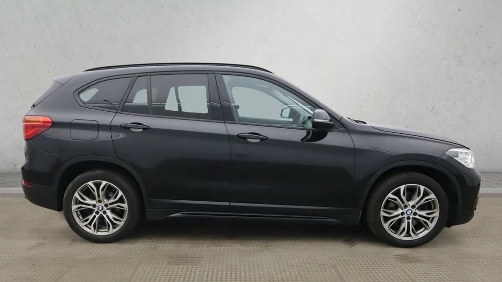BMW X1 2L Sport LGZ5940 Black #5