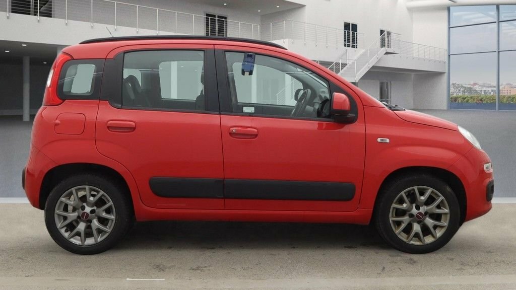 Fiat Panda 1.2L Lounge PL19EKT Red #5