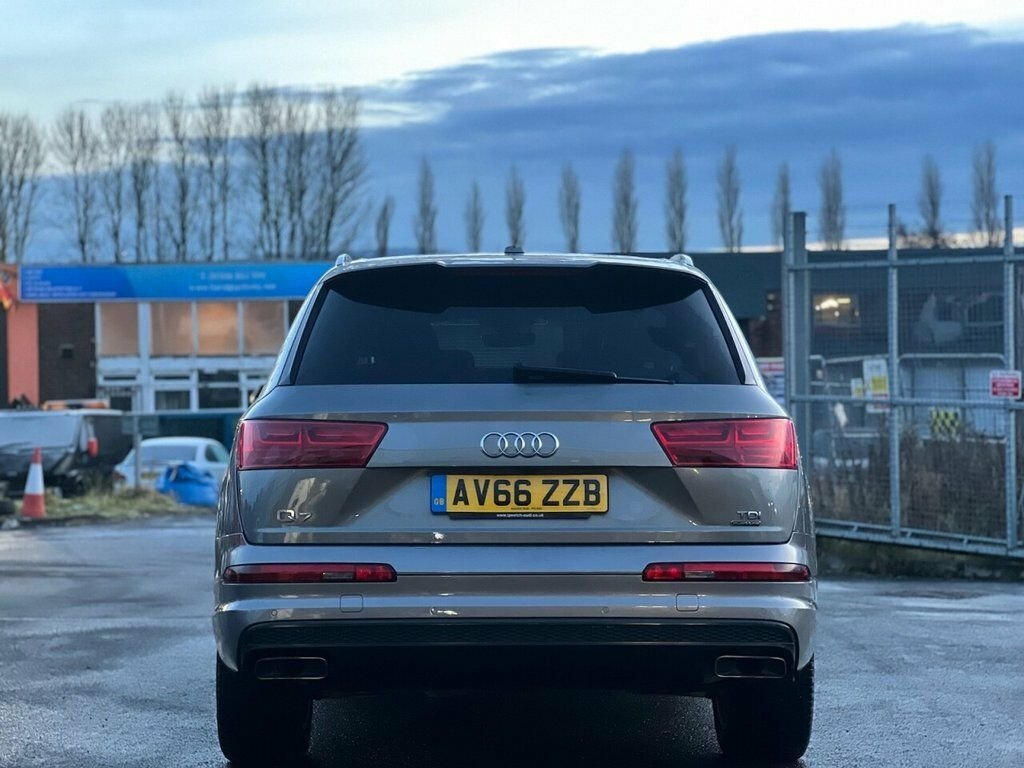 Audi Q7 3L S Line AV66ZZB Grey #6