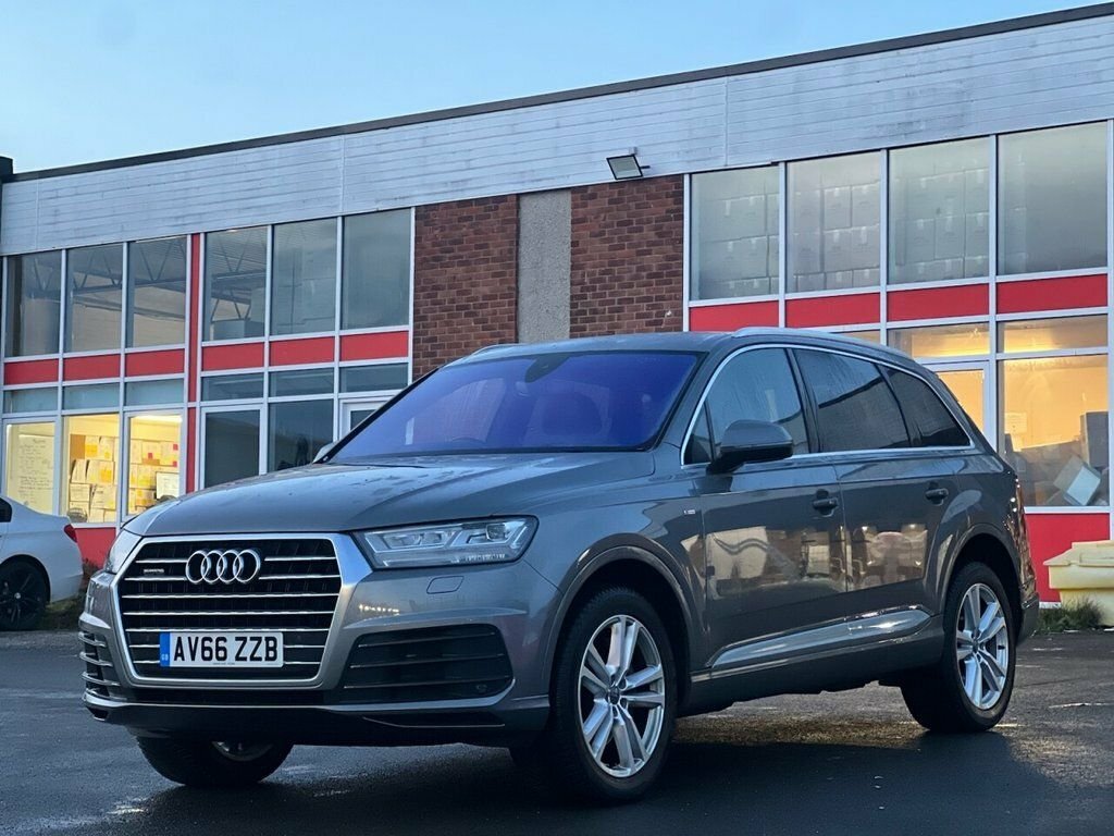 Audi Q7 3L S Line AV66ZZB Grey #2
