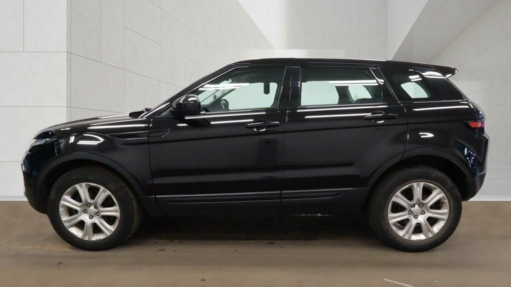 Land Rover Range Rover Evoque 2L Se Tech BW68HNA Black #5