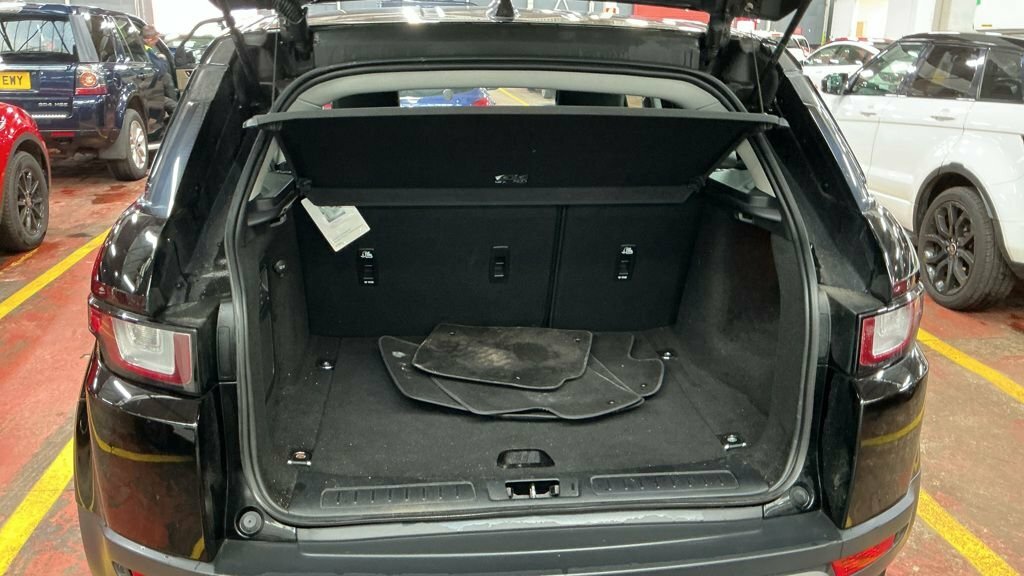 Land Rover Range Rover Evoque 2L Se Tech BW68HNA Black #6