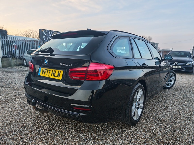 BMW 3 Series 320D Sport Touring VF17HLW Black #4
