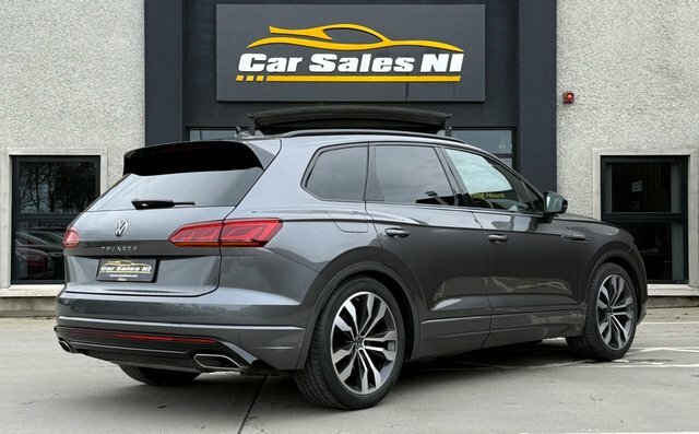 Volkswagen Touareg 3.0 Tdi V6 Black Edition Suv Tiptronic VE72TZV Grey #4