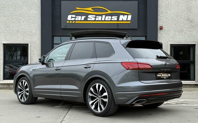 Volkswagen Touareg 3.0 Tdi V6 Black Edition Suv Tiptronic VE72TZV Grey #5
