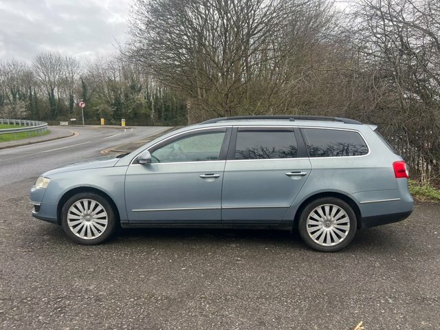 Volkswagen Passat Tdi Highline Plus Estate Grey #4