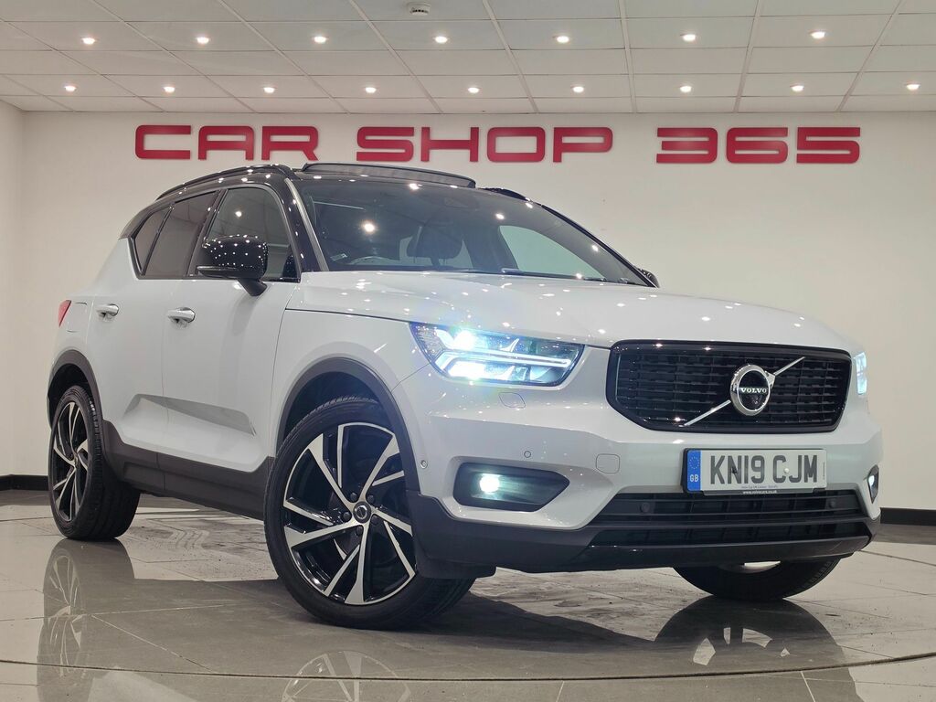Volvo XC40 D4 R-design Pro Suv KN19CJM Silver #3