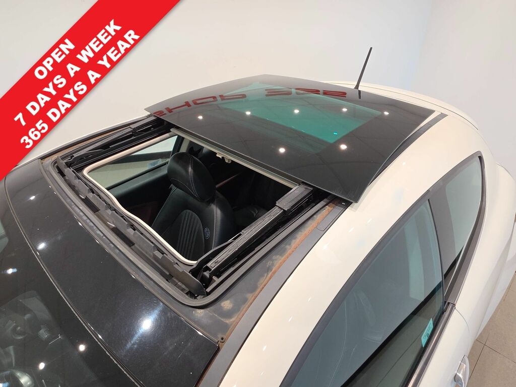 Alfa Romeo MiTo Tb Veloce Hatchback White #2