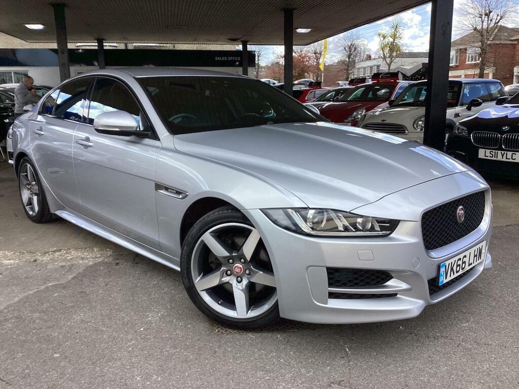 Jaguar XE Saloon 2.0D R-sport Euro 6 Ss 201666 Silver