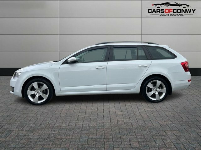 Skoda Octavia 1.6 Tdi Se Sport Estate Euro 6 White #4