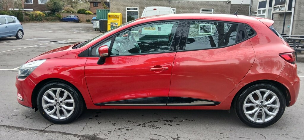 Renault Clio Hatchback 1.2 Dynamique Nav 1.2 16V 75 2017 SB17NAA Red #4