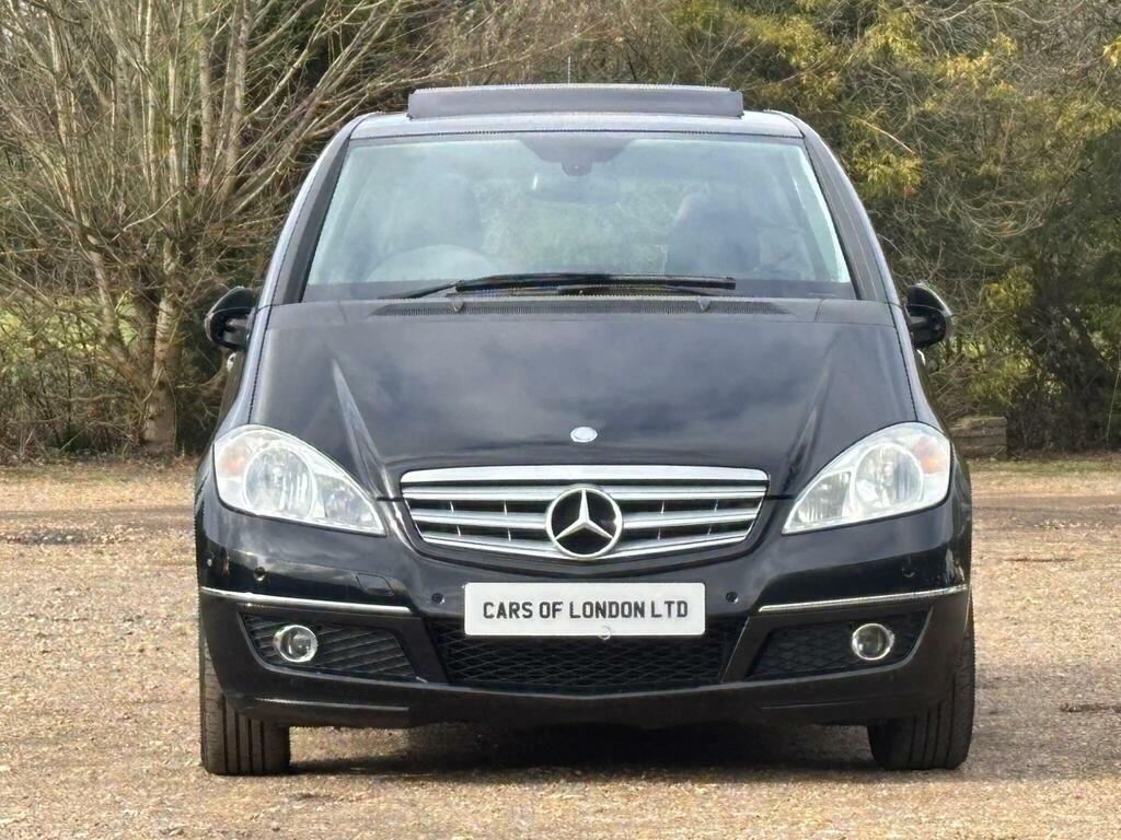 Mercedes-Benz A Class 1.7 A170 Avantgarde Se Cvt Black #2