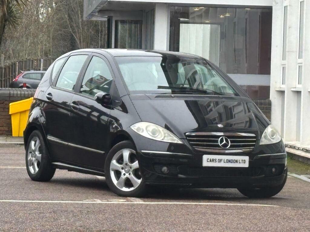 Mercedes-Benz A Class 2.0 A180 Cdi Avantgarde Se Cvt Black #6