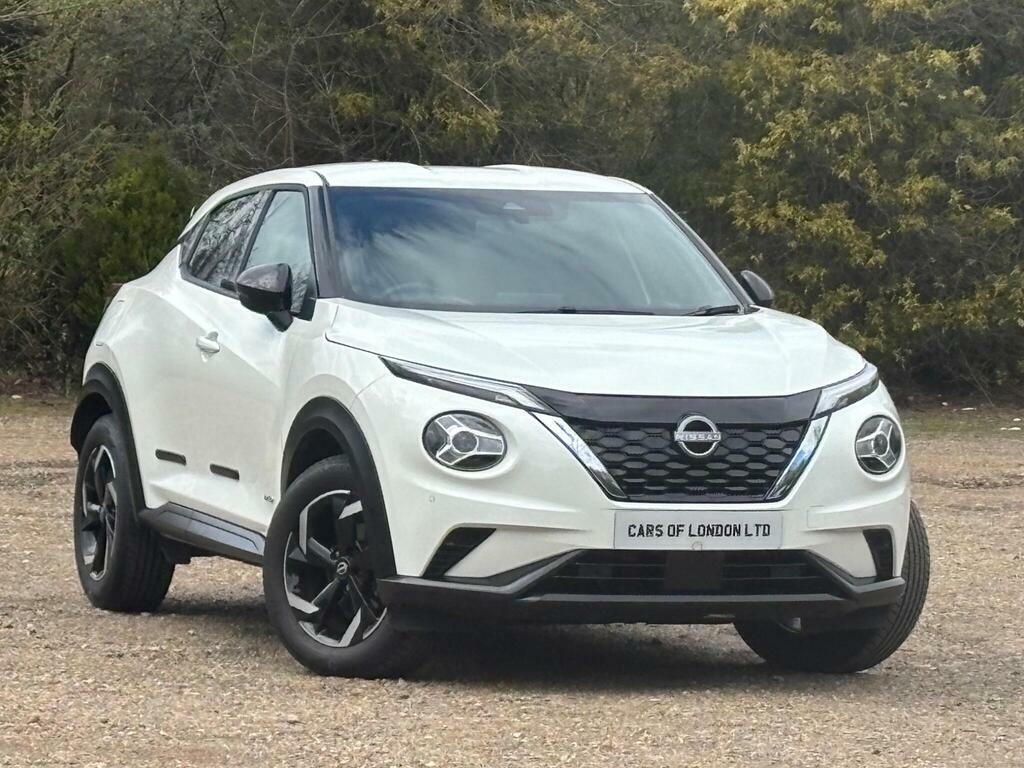 Nissan Juke 1.6 N-connecta Euro 6 EJ73AYV White #5