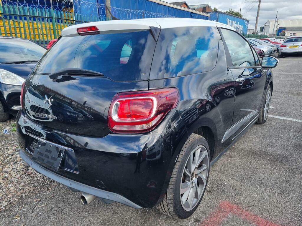 Citroen DS3 Puretech Chic White #7