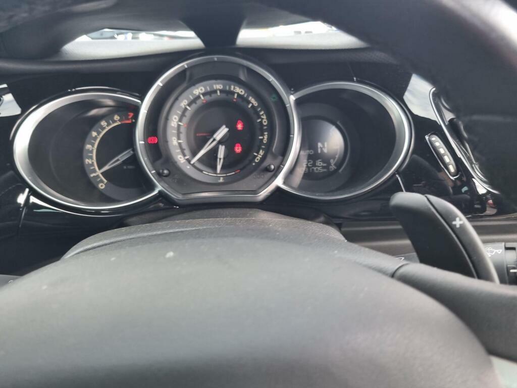 Citroen DS3 Puretech Chic White #23