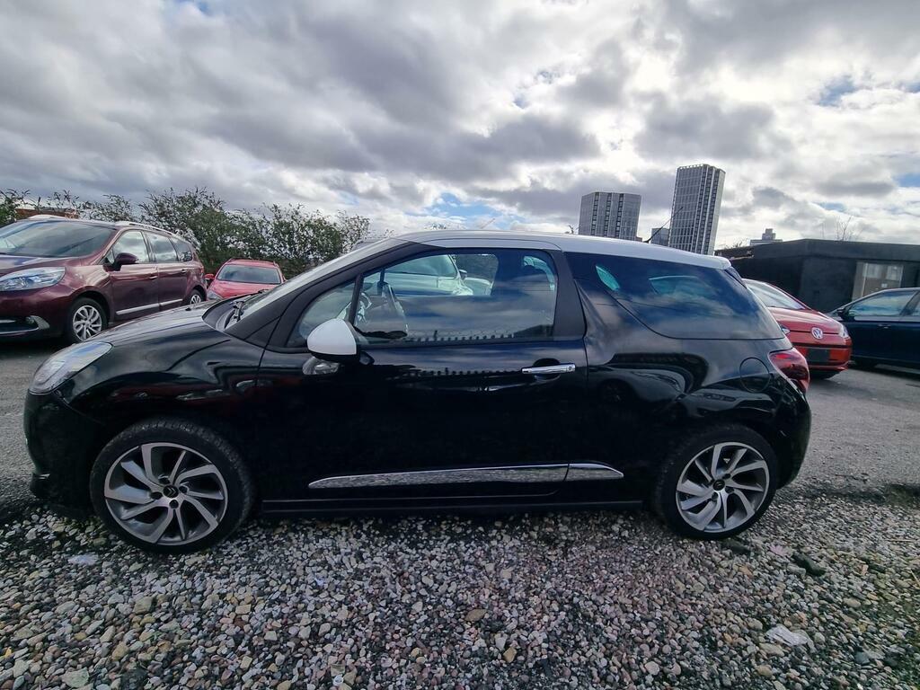 Citroen DS3 Puretech Chic White #1