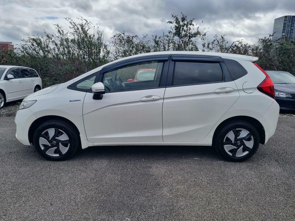 Honda Fit Honda Fit Hybrid Ulez 1.3 White